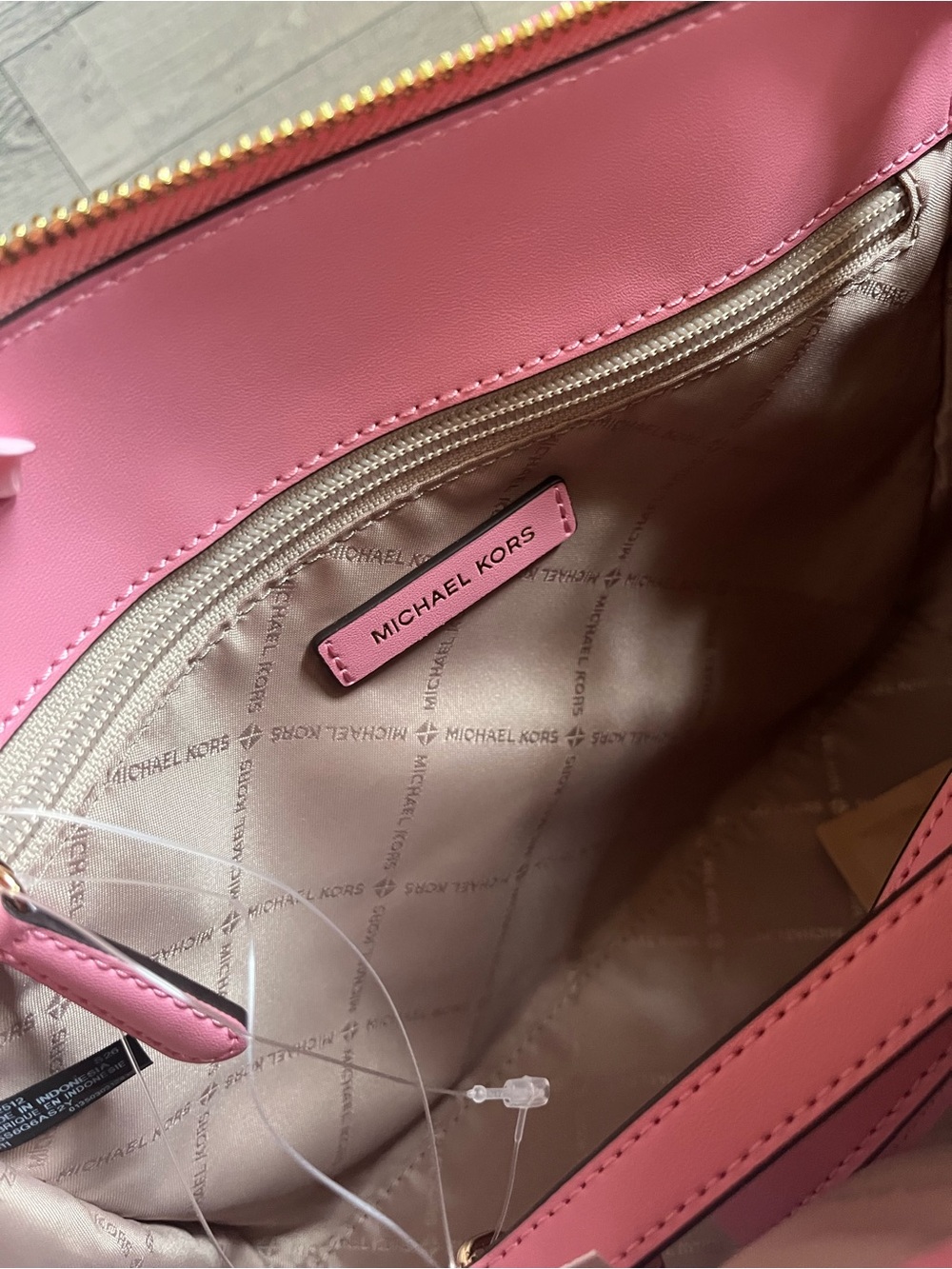 Michael Kors Carnation/Pink Medium Marilyn Satchel - Picture 8 of 11